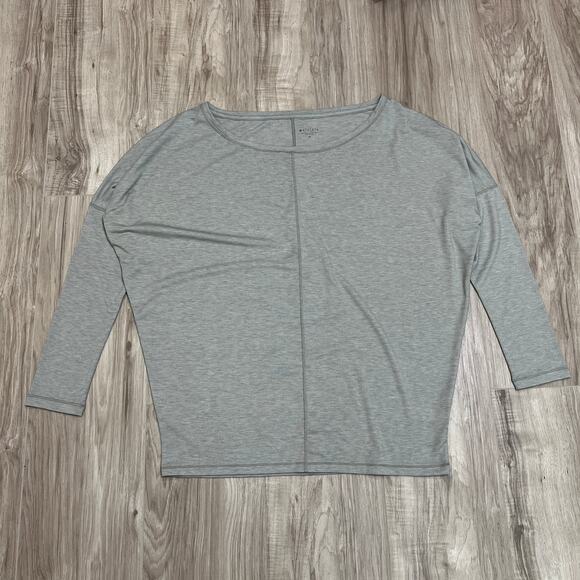 Athleta Essence Flow Top Long Sleeve Dolman Gray Soft Size M - Picture 3 of 8